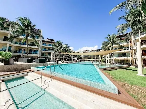 Apartamento Luxury Poolfront 2br Ocean View Club *