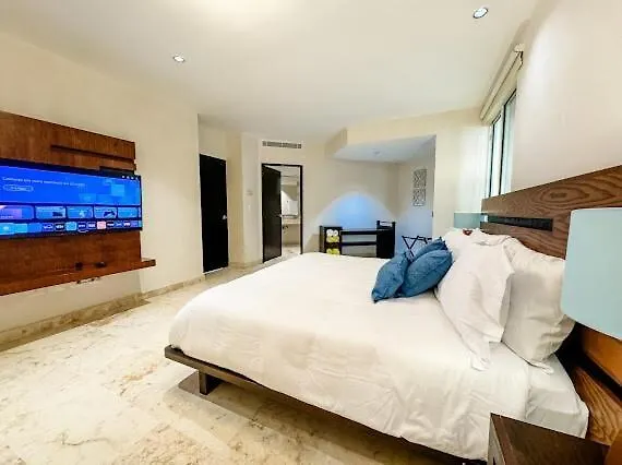 Apartamento Luxury Poolfront 2br Ocean View Club
